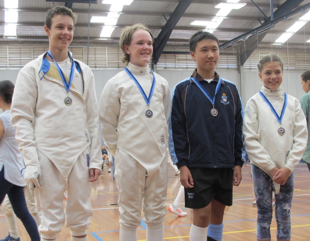dylan-huynh-roberta-nutt-u13-epee-bronze